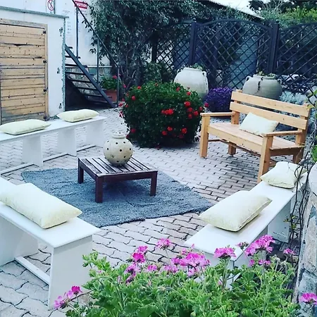Pompei Suite Oda ve Kahvaltı