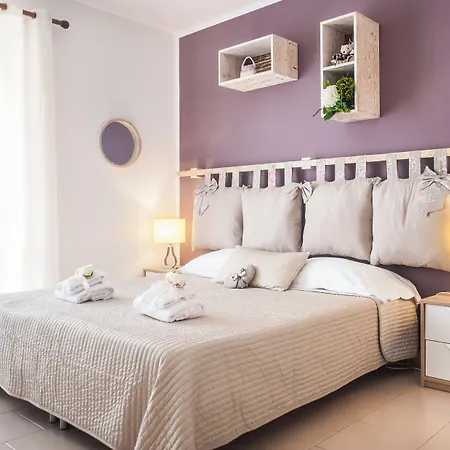 Pompei Suite Bed & Breakfast 4*