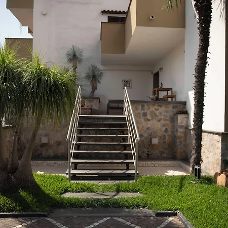 Pompei Suite 4*
