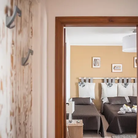 Couette-café Pompei Suite 4*